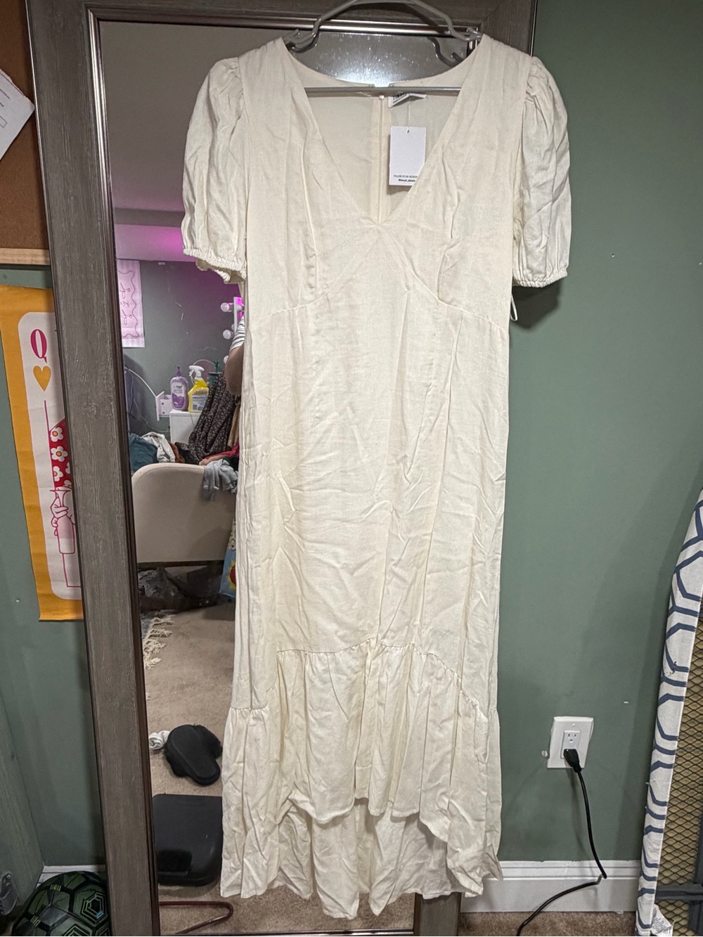 Tinsel Cream V-Neck Puff Sleeve Maxi Dress